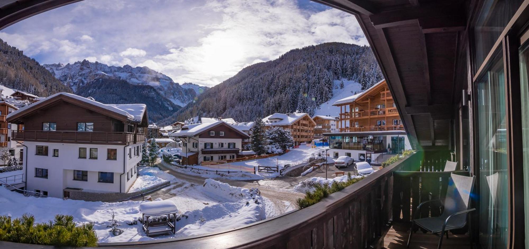 Hotel Chalet Elisabeth Dolomites Alpin & Charme Selva di Val Gardena Esterno foto