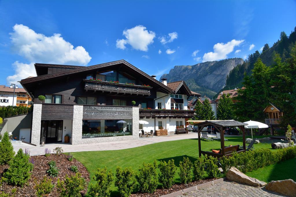 Hotel Chalet Elisabeth Dolomites Alpin & Charme Selva di Val Gardena Esterno foto